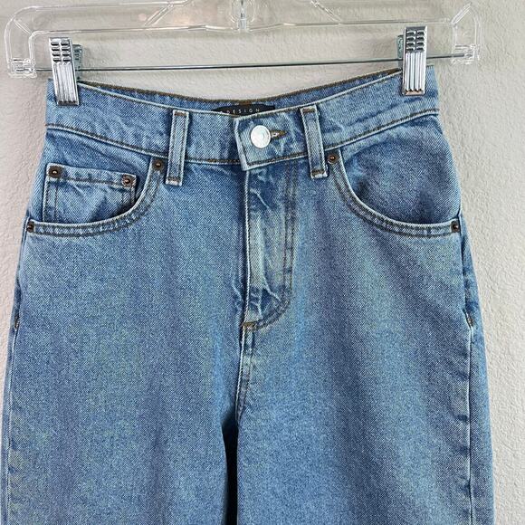 Asos Designs Wide Leg Jeans Women's 23 Petite High Rise Light Wash Cotton Short - Picture 2 of 6